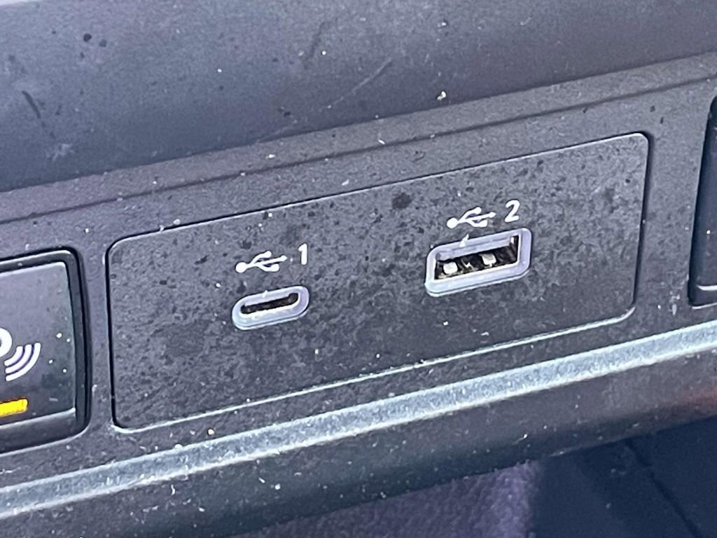 Used 2022 Nissan Frontier Pro-X image 28