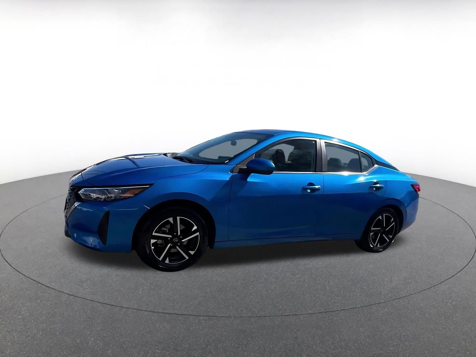 Used 2025 Nissan Sentra SV FWD image 8