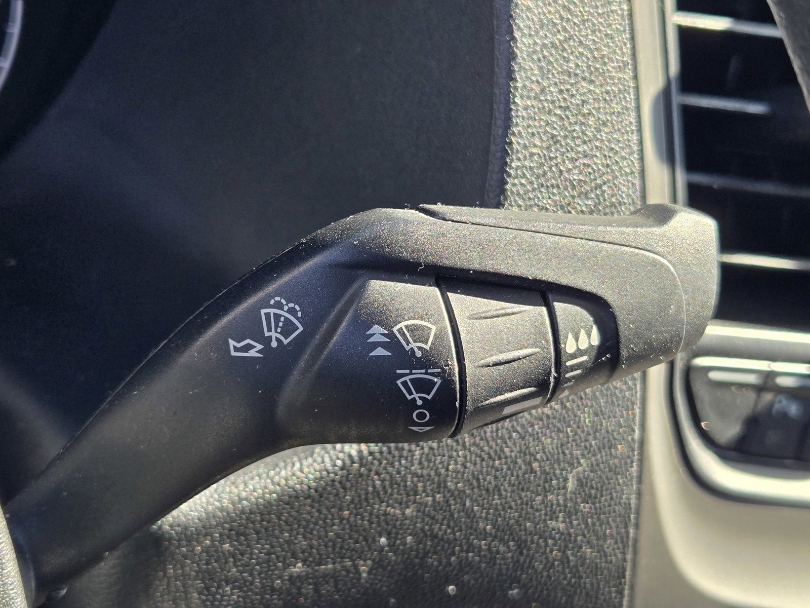 Used 2020 Ford Transit 350 XLT image 29