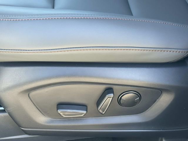 New 2026 Ford Explorer Active w/ Active Comfort Package RWD image 19