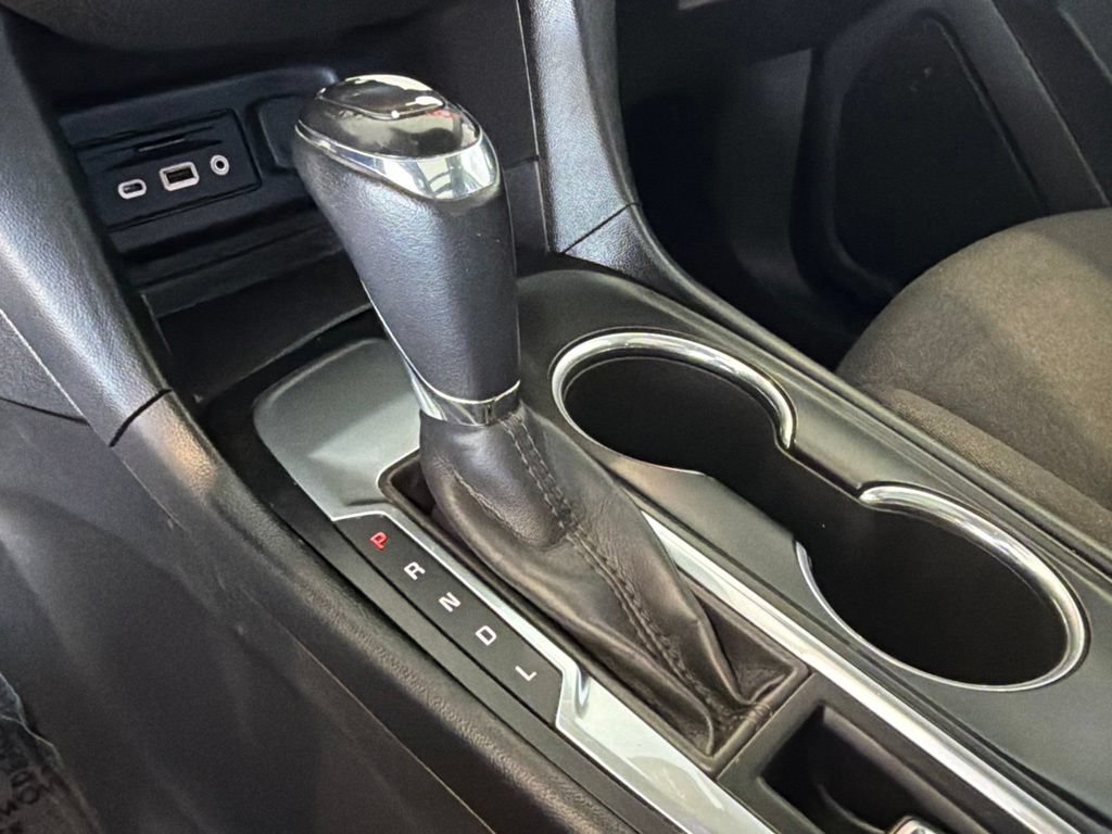Used 2019 Chevrolet Equinox LT FWD image 29