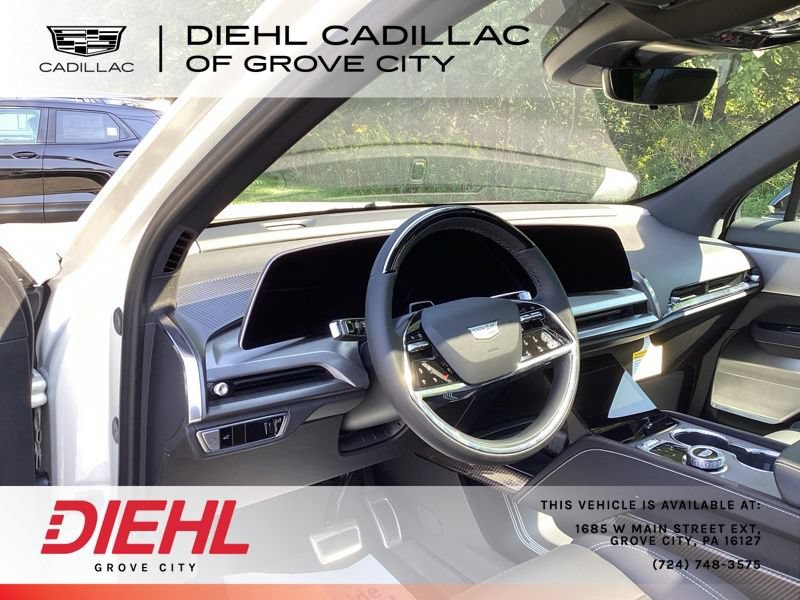 New 2027 Cadillac Vistiq Sport w/ LPO, Floor Liner Package AWD/4WD image 17
