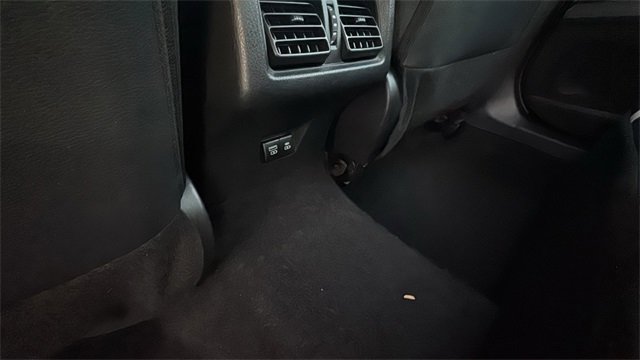 Used 2025 Toyota Camry SE image 22