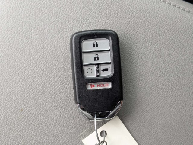 Used 2020 Honda CR-V Touring image 32