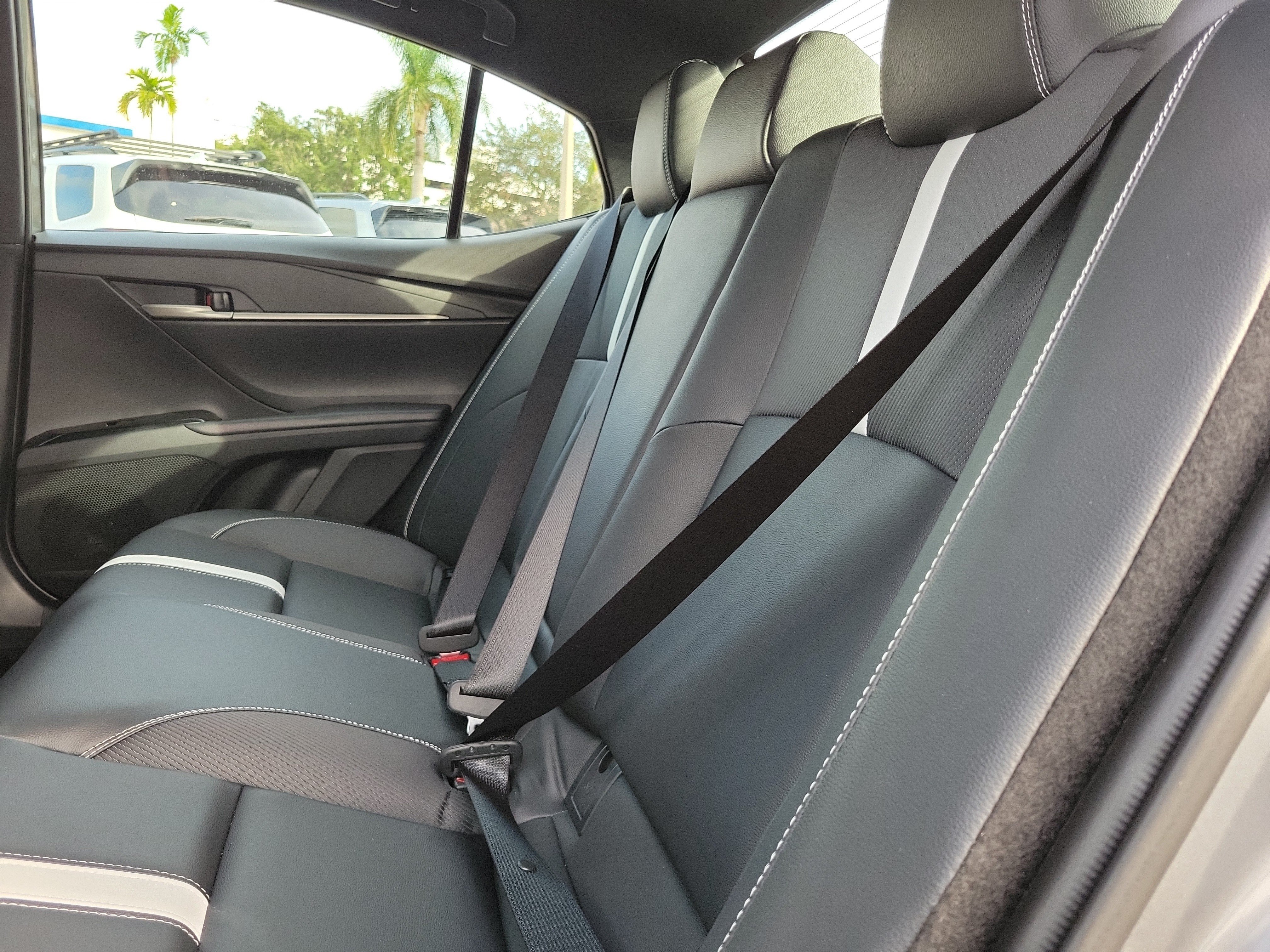 Used 2026 Toyota Camry SE FWD image 7