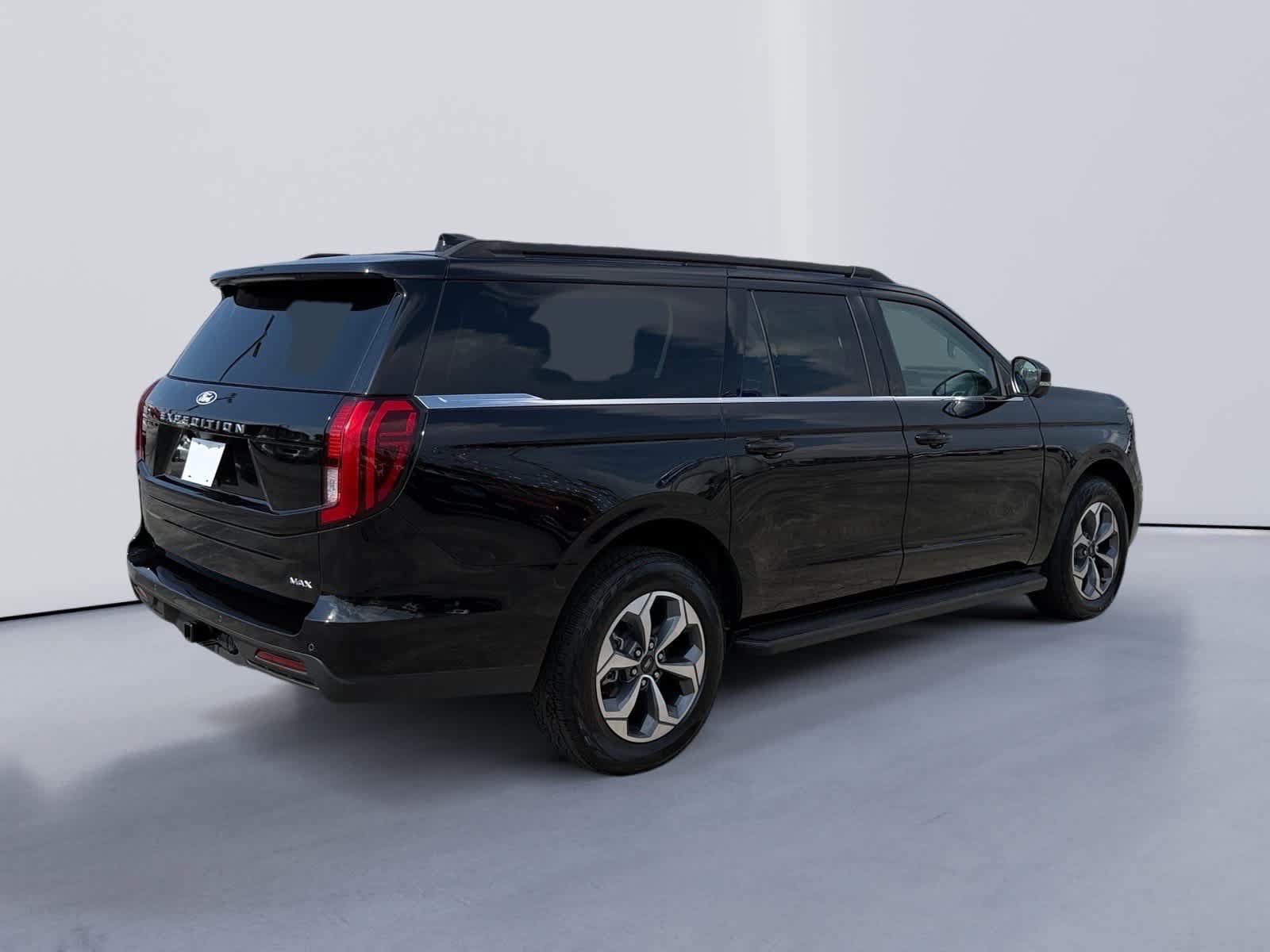 New 2027 Ford Expedition Max Active AWD/4WD image 4