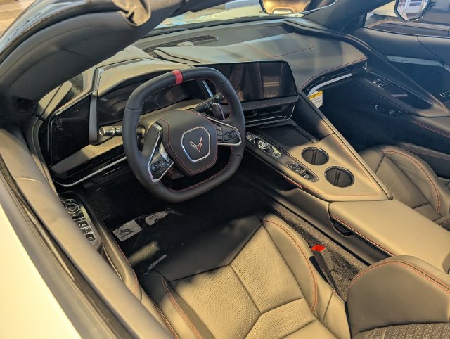 New 2027 Chevrolet Corvette Stingray Convertible w/ Stealth Interior Trim Package RWD image 8