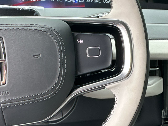 New 2026 Lincoln Navigator L Premier AWD/4WD image 25