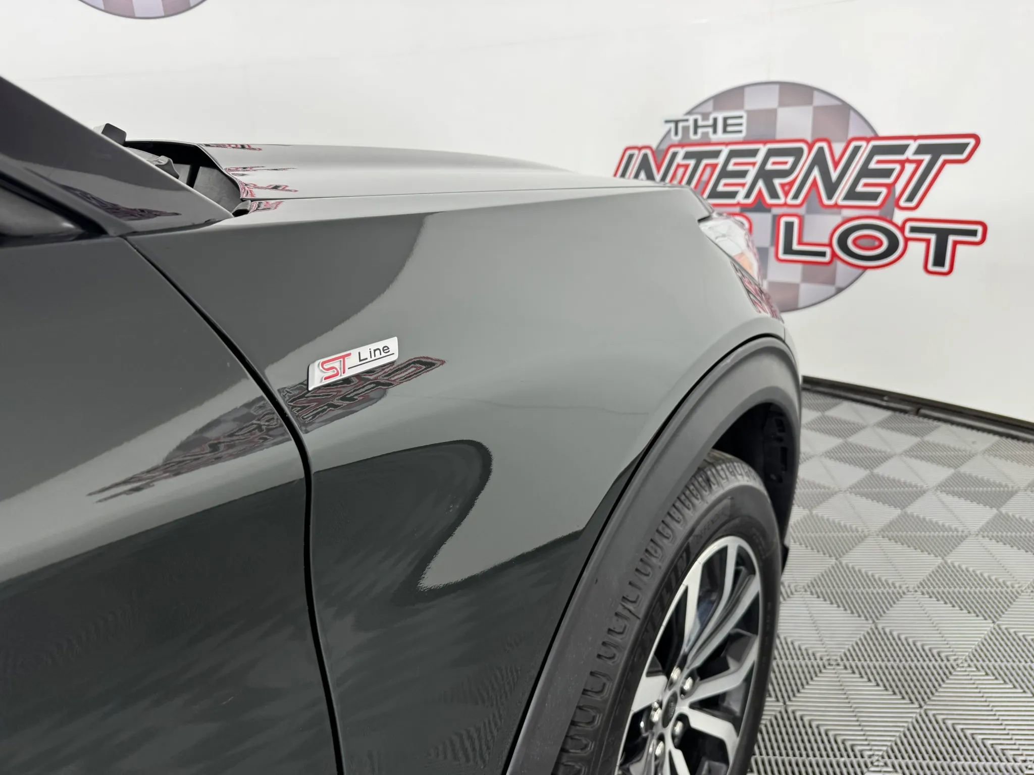 Used 2022 Ford Explorer ST-Line AWD/4WD image 32