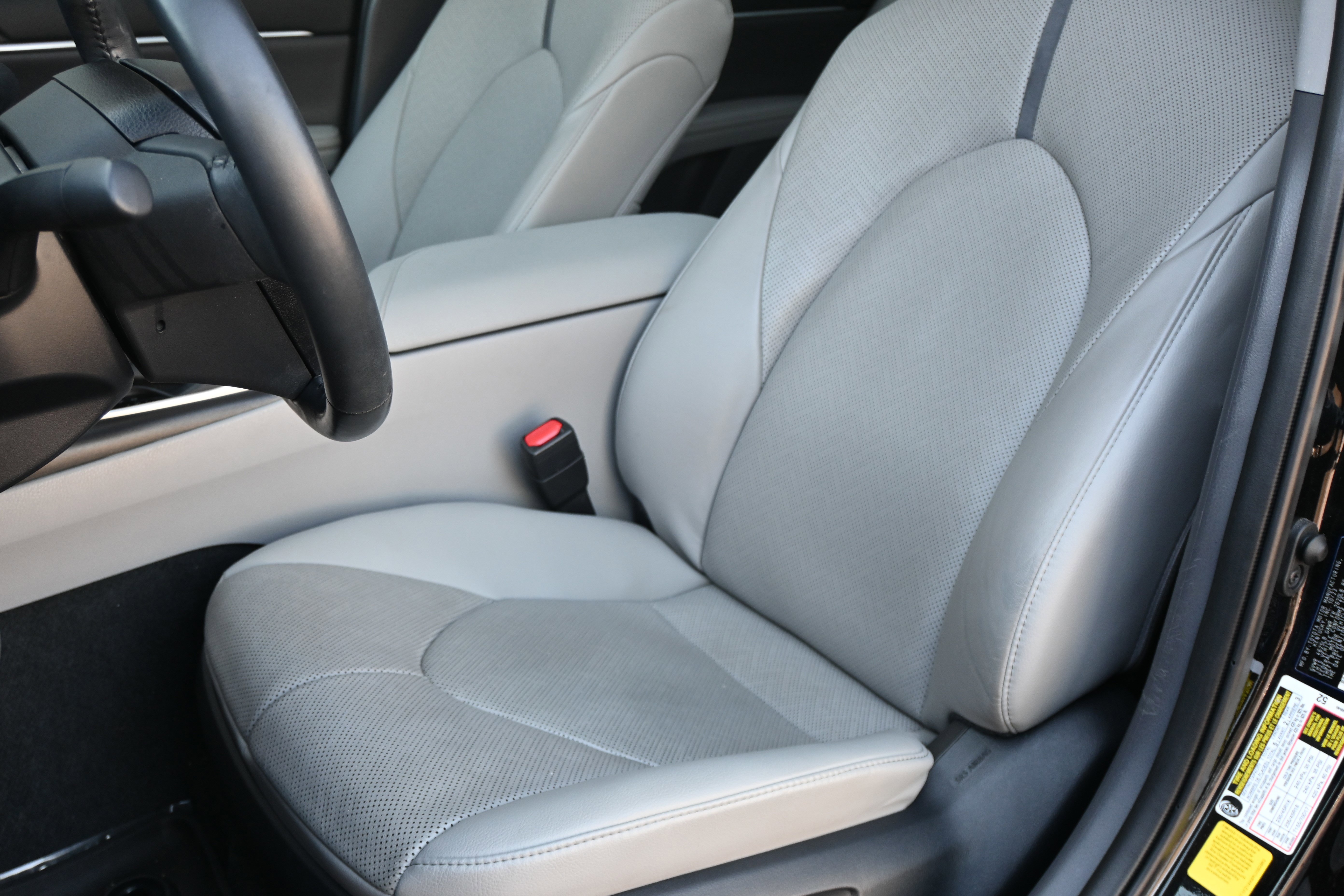 Used 2024 Toyota Camry XLE image 16