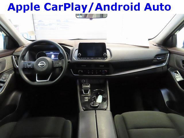 Used 2023 Nissan Rogue S image 7