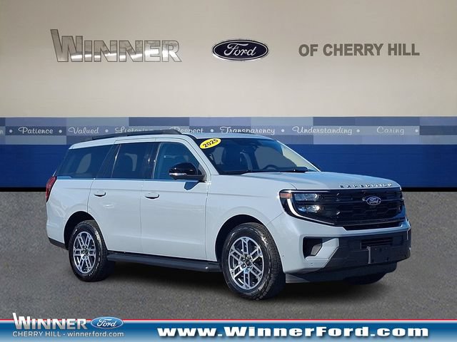 Certified 2025 Ford Expedition Active AWD/4WD video 1
