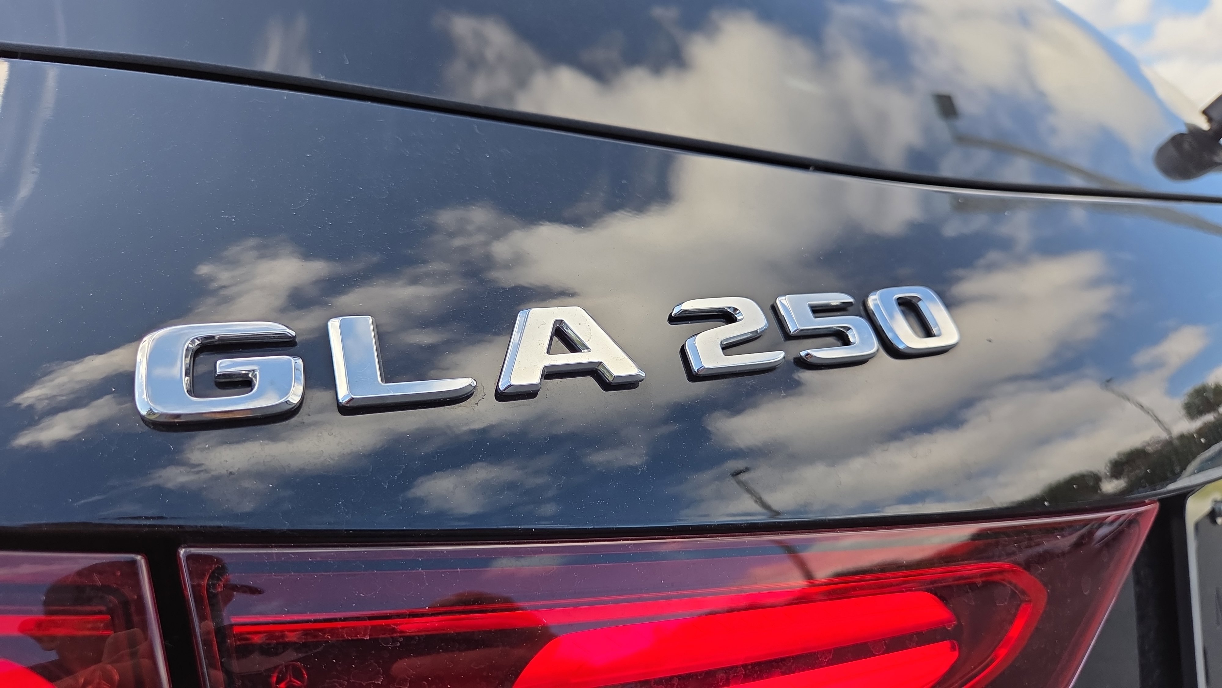 Used 2025 Mercedes-Benz GLA 250 image 36