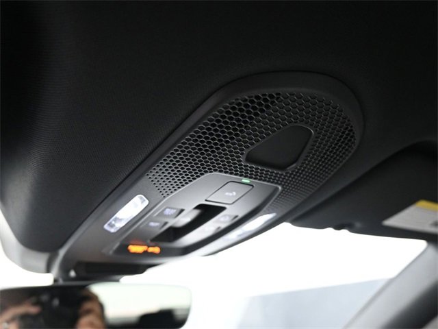 New 2025 Porsche Cayenne image 18