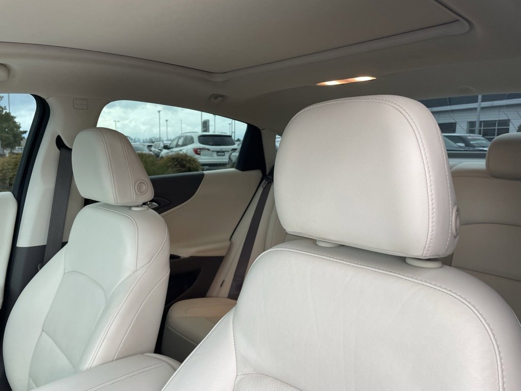 Used 2021 Chevrolet Malibu Premier image 22