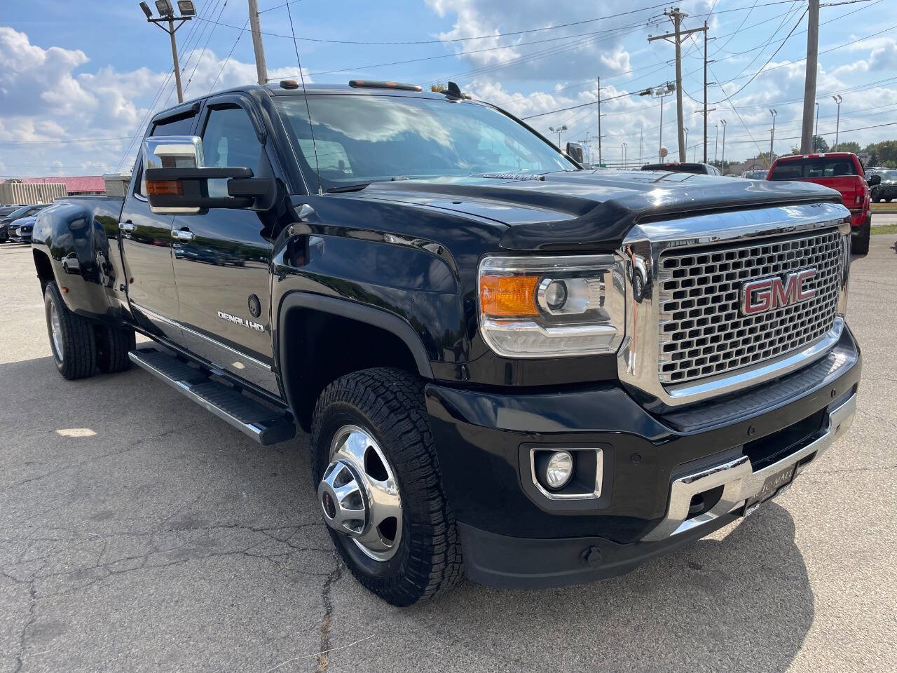 Used 2015 GMC Sierra 3500 Denali w/ Duramax Plus Package image 8