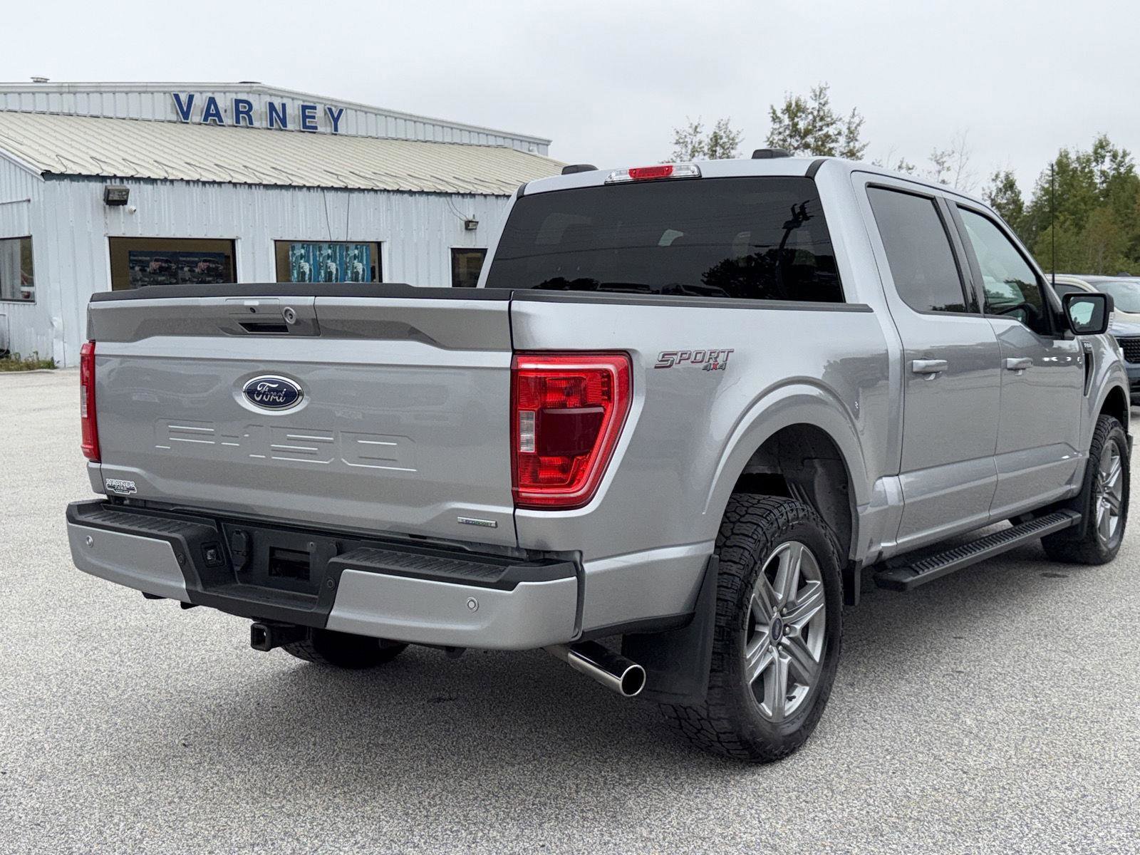 Used 2022 Ford F150 XLT w/ Equipment Group 302A High image 6