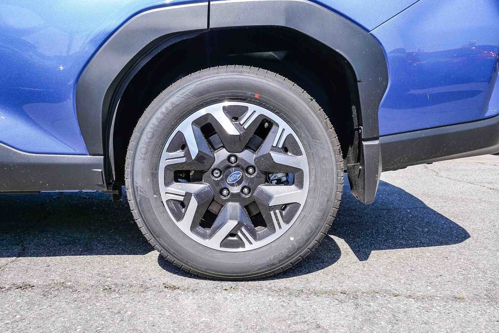 New 2026 Subaru Forester Premium AWD/4WD image 8