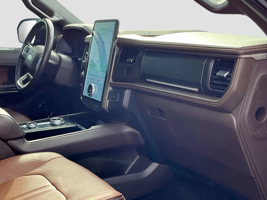 Used 2022 Ford Expedition Max King Ranch AWD/4WD image 31