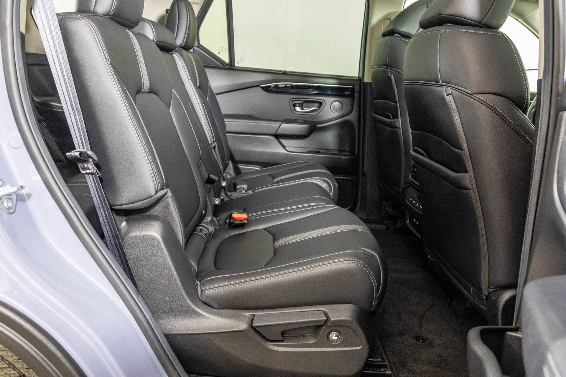 Used 2025 Honda Pilot Touring image 48