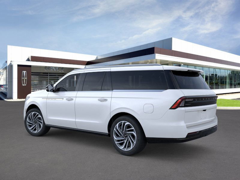 New 2025 Lincoln Navigator L Reserve AWD/4WD image 4