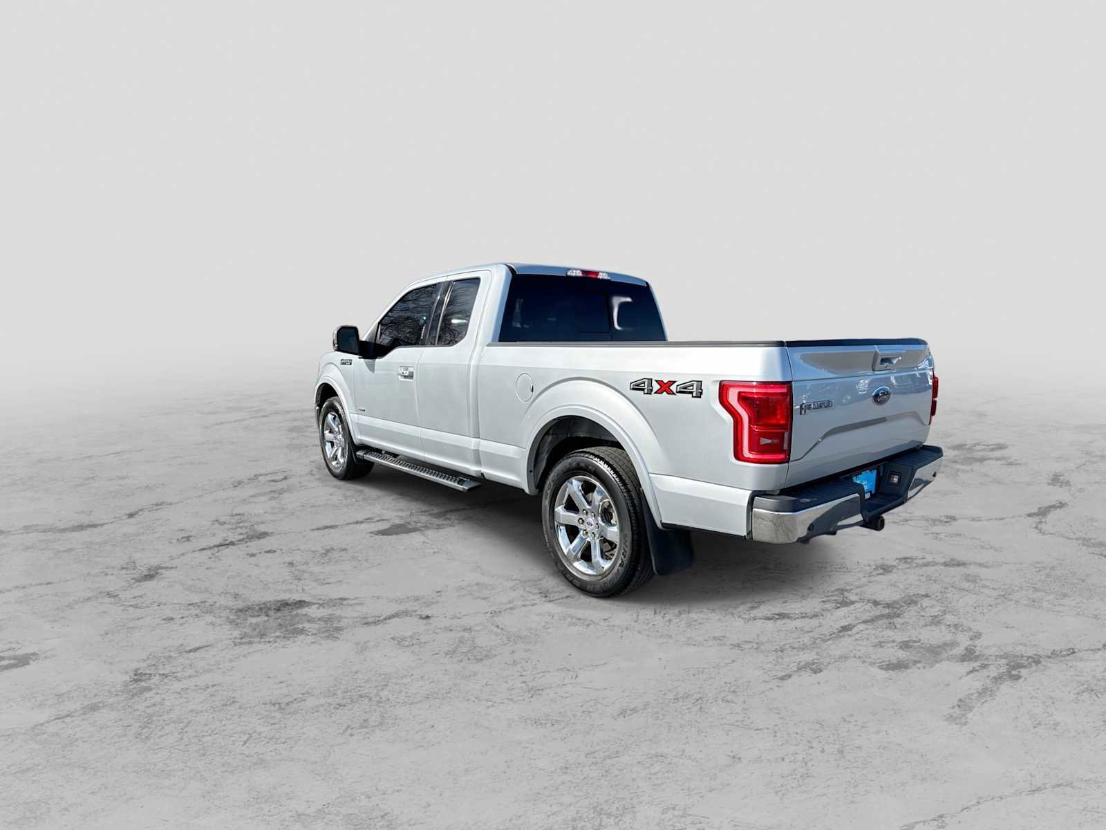 Used 2015 Ford F150 Lariat w/ Equipment Group 501A Mid image 6
