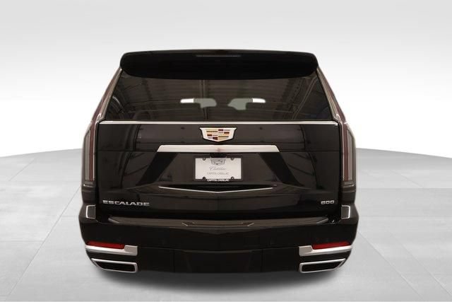 Used 2026 Cadillac Escalade ESV Luxury w/ Touring Package AWD/4WD image 3