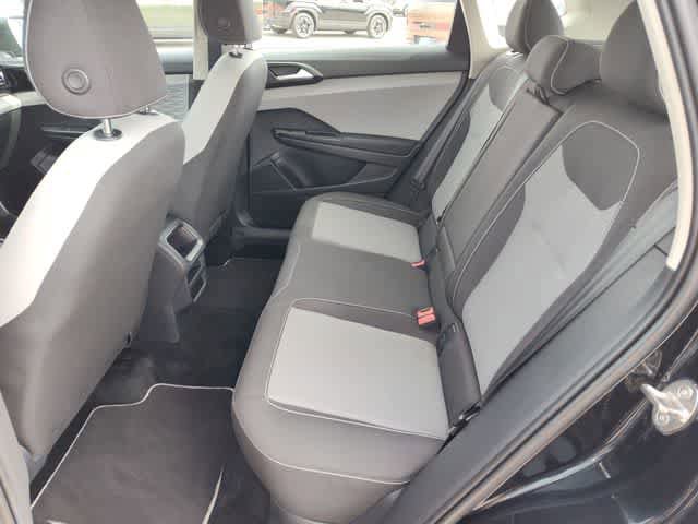 Used 2022 Volkswagen Taos S FWD image 16