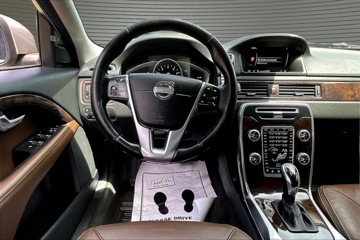 Used 2015 Volvo XC70 T6 Platinum AWD/4WD image 8