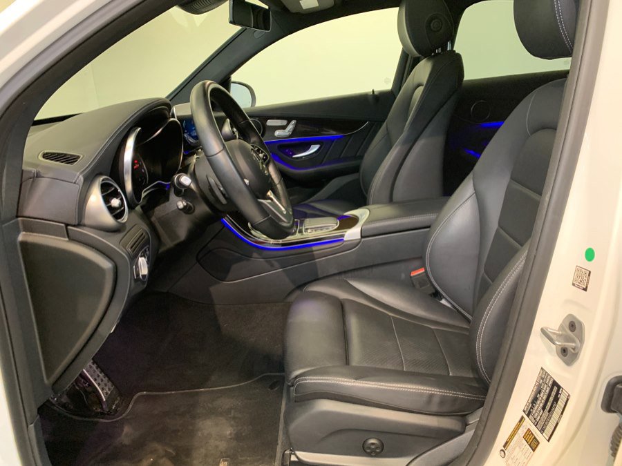 Used 2022 Mercedes-Benz GLC 300 4MATIC Coupe image 18