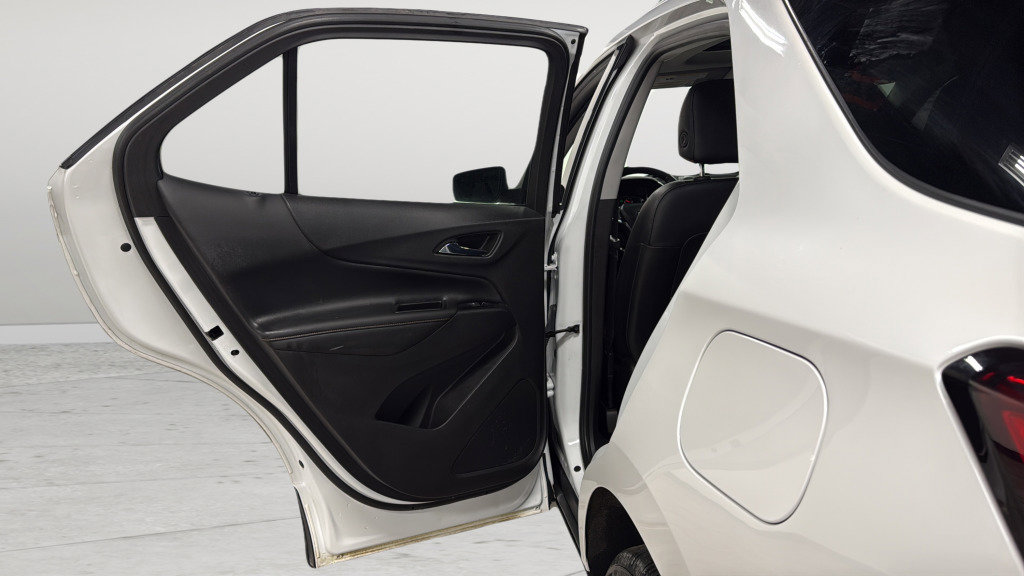 Used 2022 Chevrolet Equinox Premier image 28
