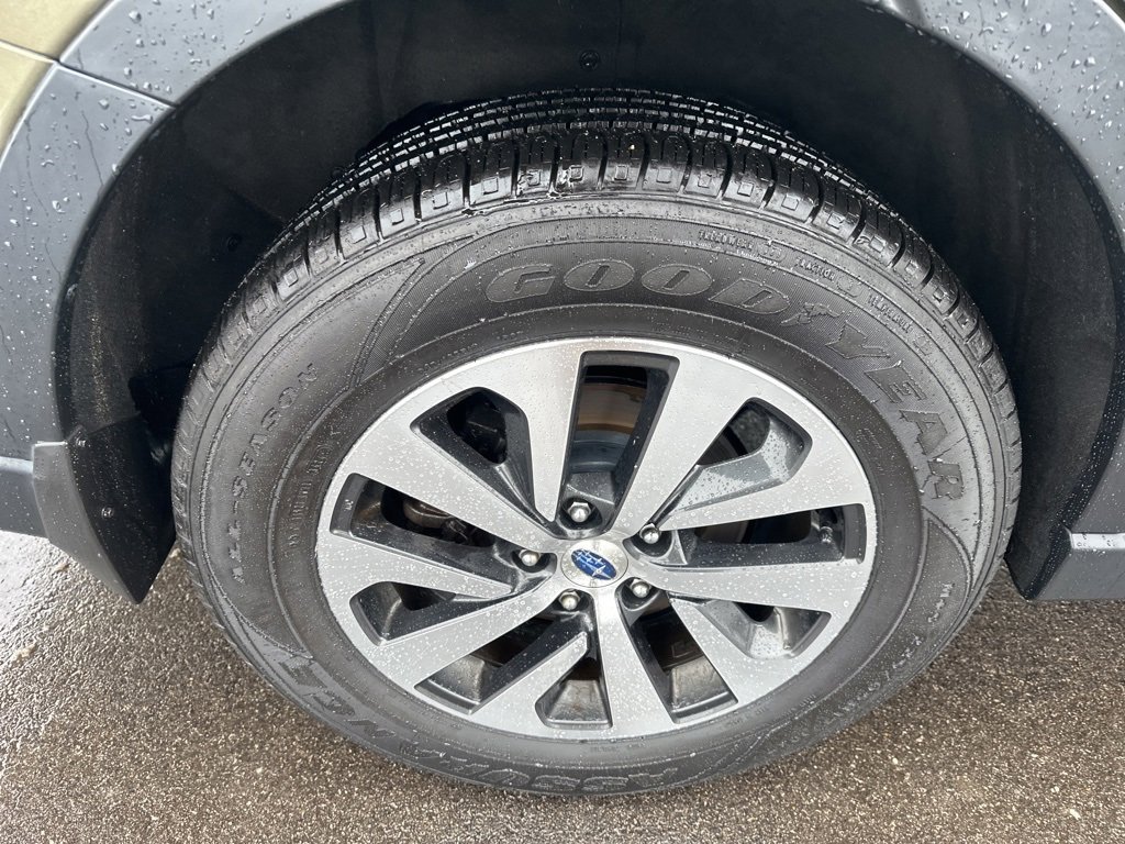 Certified 2022 Subaru Outback Premium image 30
