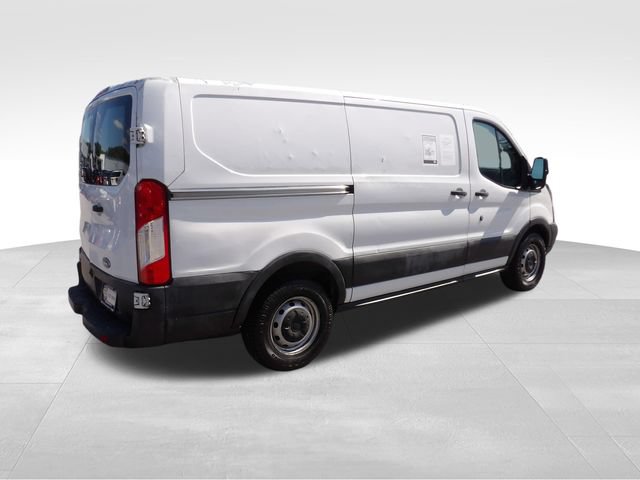 Used 2016 Ford Transit 150 130 Low Roof RWD image 11