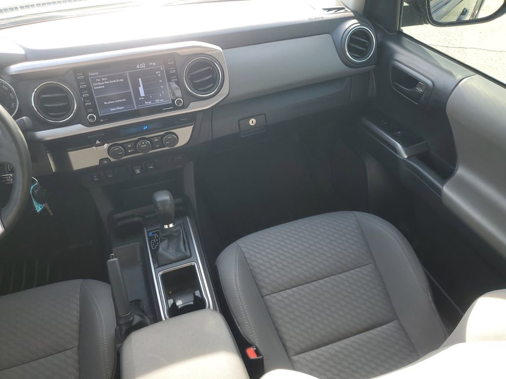 Used 2022 Toyota Tacoma SR5 w/ Technology Package image 11