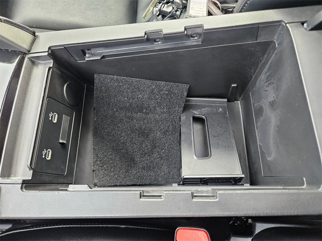 Used 2025 MAZDA MAZDA3 s image 28