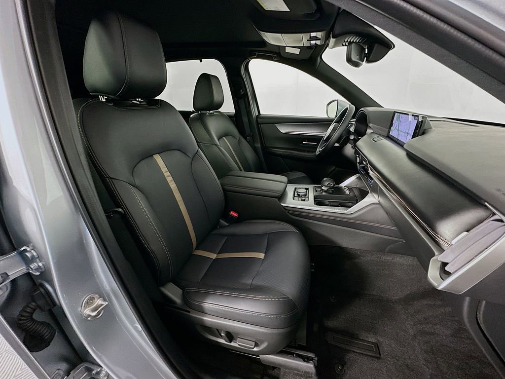 Used 2025 MAZDA CX-90 Plug-In Hybrid w/ Premium Plus image 30