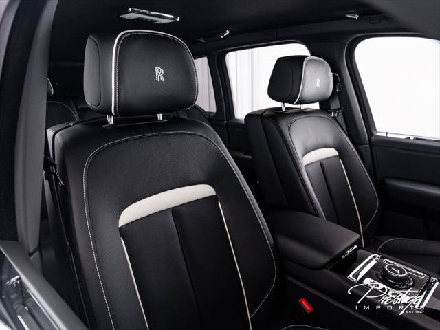 Used 2023 Rolls-Royce Cullinan AWD/4WD image 36