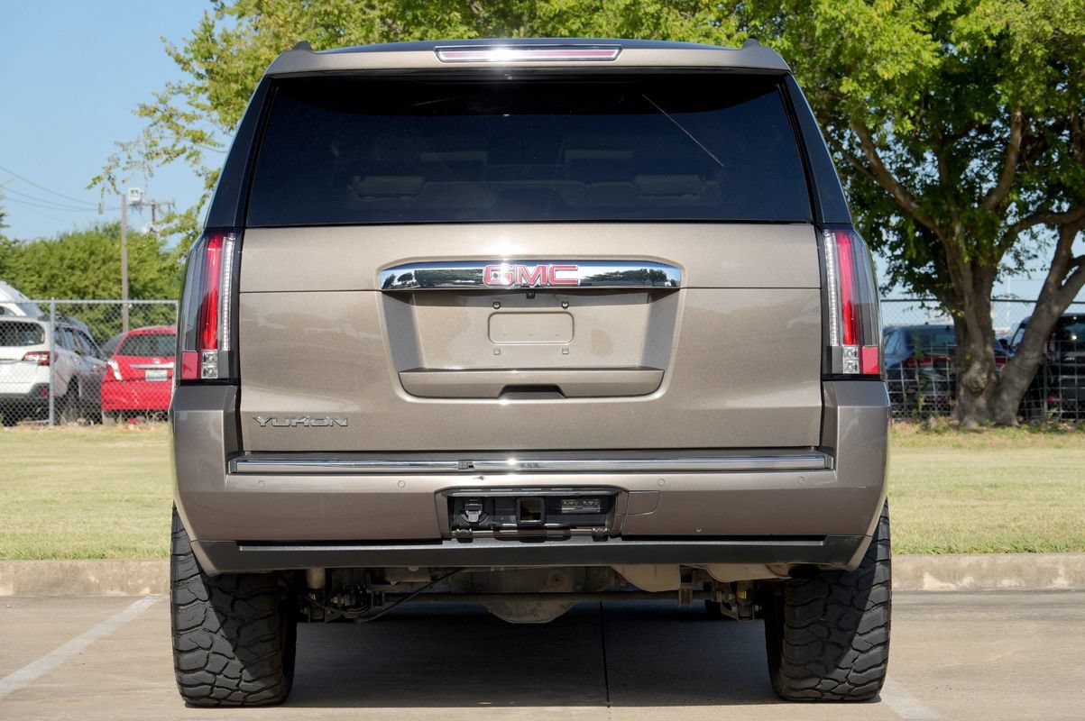 Used 2015 GMC Yukon Denali w/ Open Road Package AWD/4WD image 18