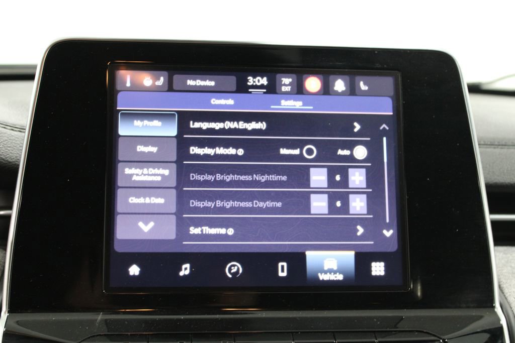 Used 2025 Jeep Compass Latitude AWD/4WD image 47