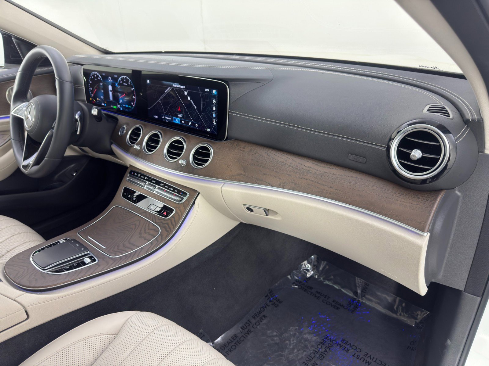 Used 2022 Mercedes-Benz E 450 4MATIC All-Terrain Wagon image 16