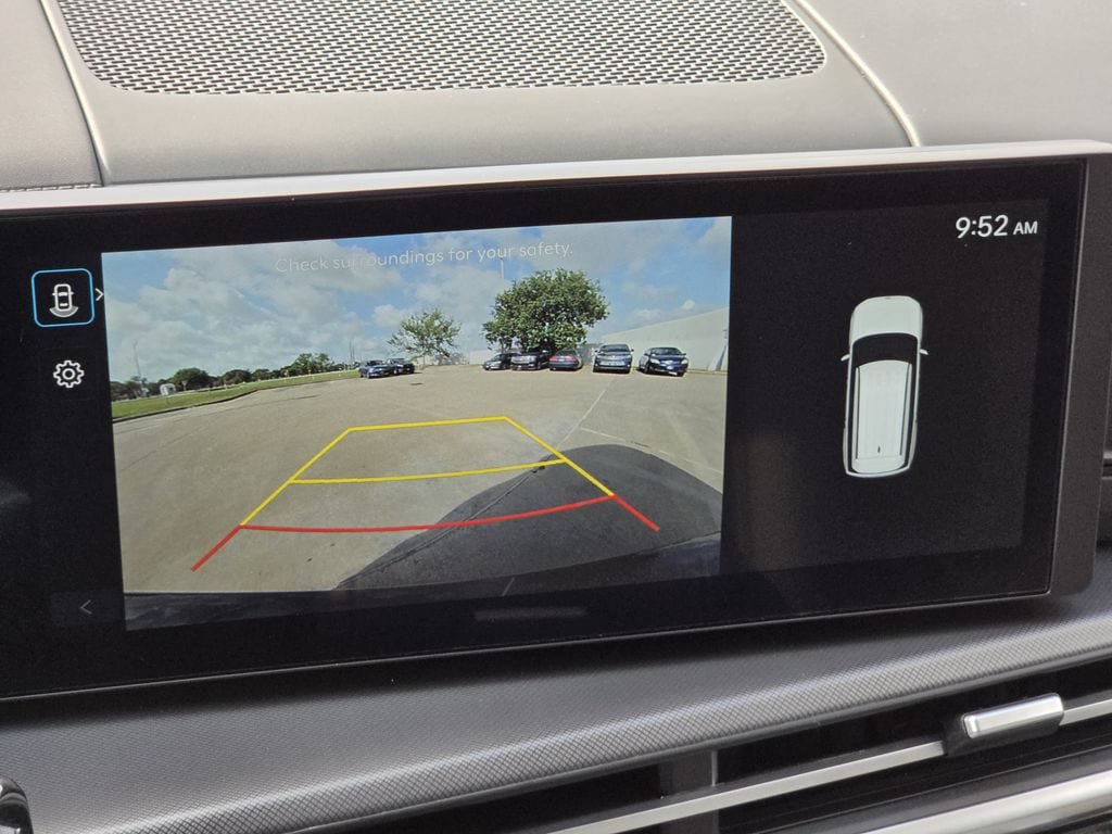 Used 2026 Hyundai Santa Fe SEL FWD image 18
