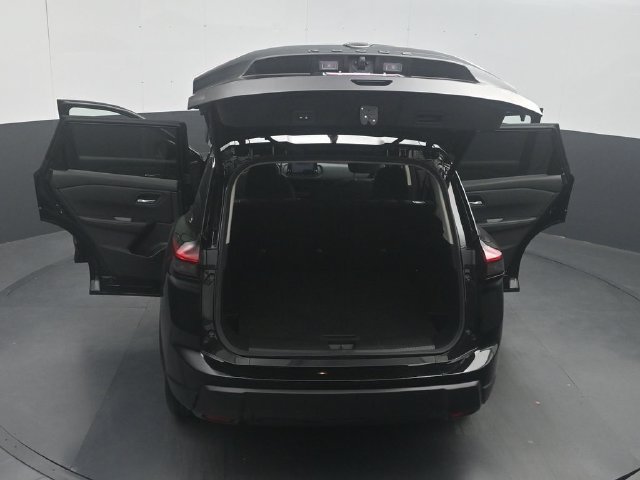 Used 2026 Nissan Rogue SV FWD image 47