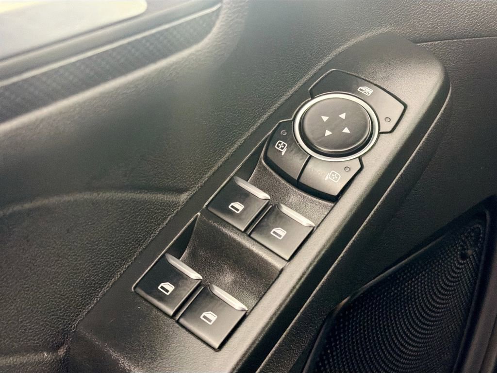 Used 2023 Ford Escape ST-Line w/ Equipment Group 301A image 17