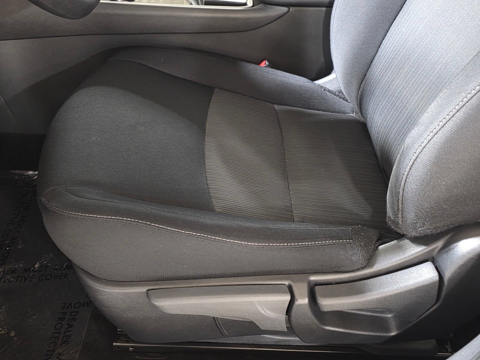 Used 2024 Nissan Sentra SV FWD image 23