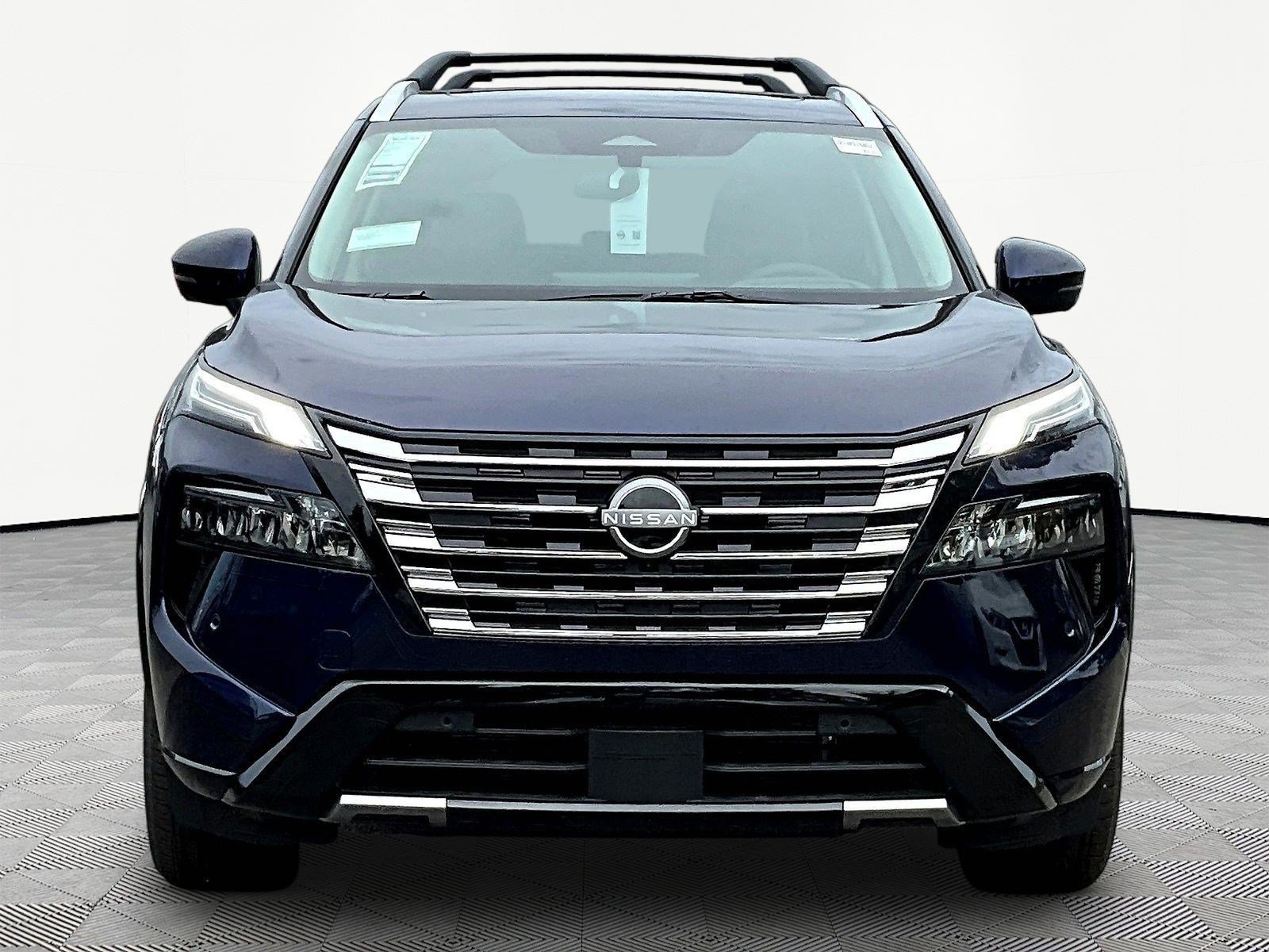 New 2026 Nissan Rogue Platinum w/ Platinum Premium Package AWD/4WD image 2