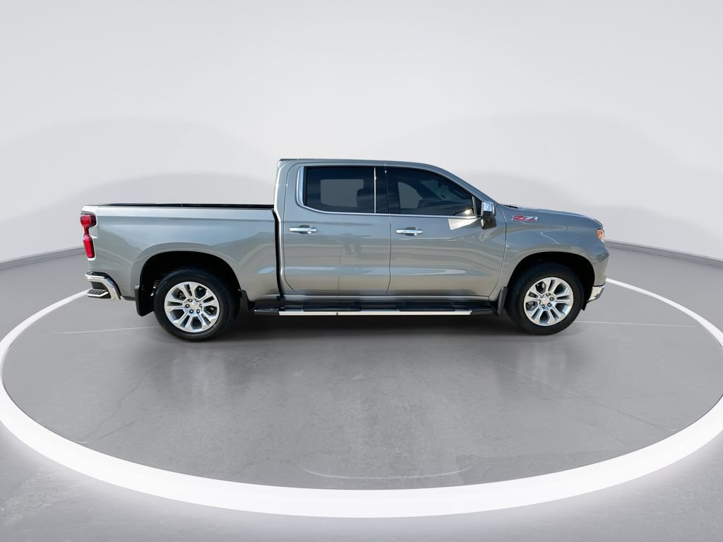 Certified 2024 Chevrolet Silverado 1500 LTZ AWD/4WD image 9