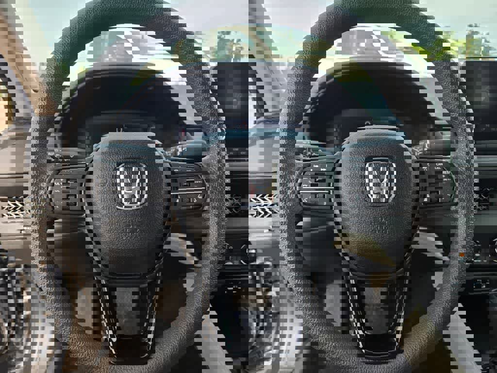 Used 2023 Honda Accord LX image 22