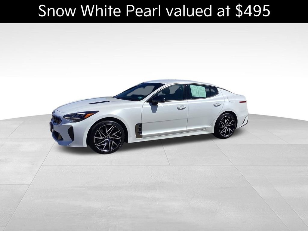 Certified 2022 Kia Stinger GT-Line AWD/4WD image 3