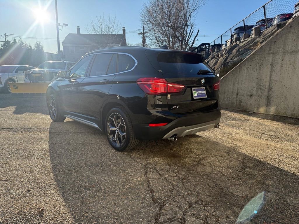 Used 2018 BMW X1 xDrive28i w/ Convenience Package image 3