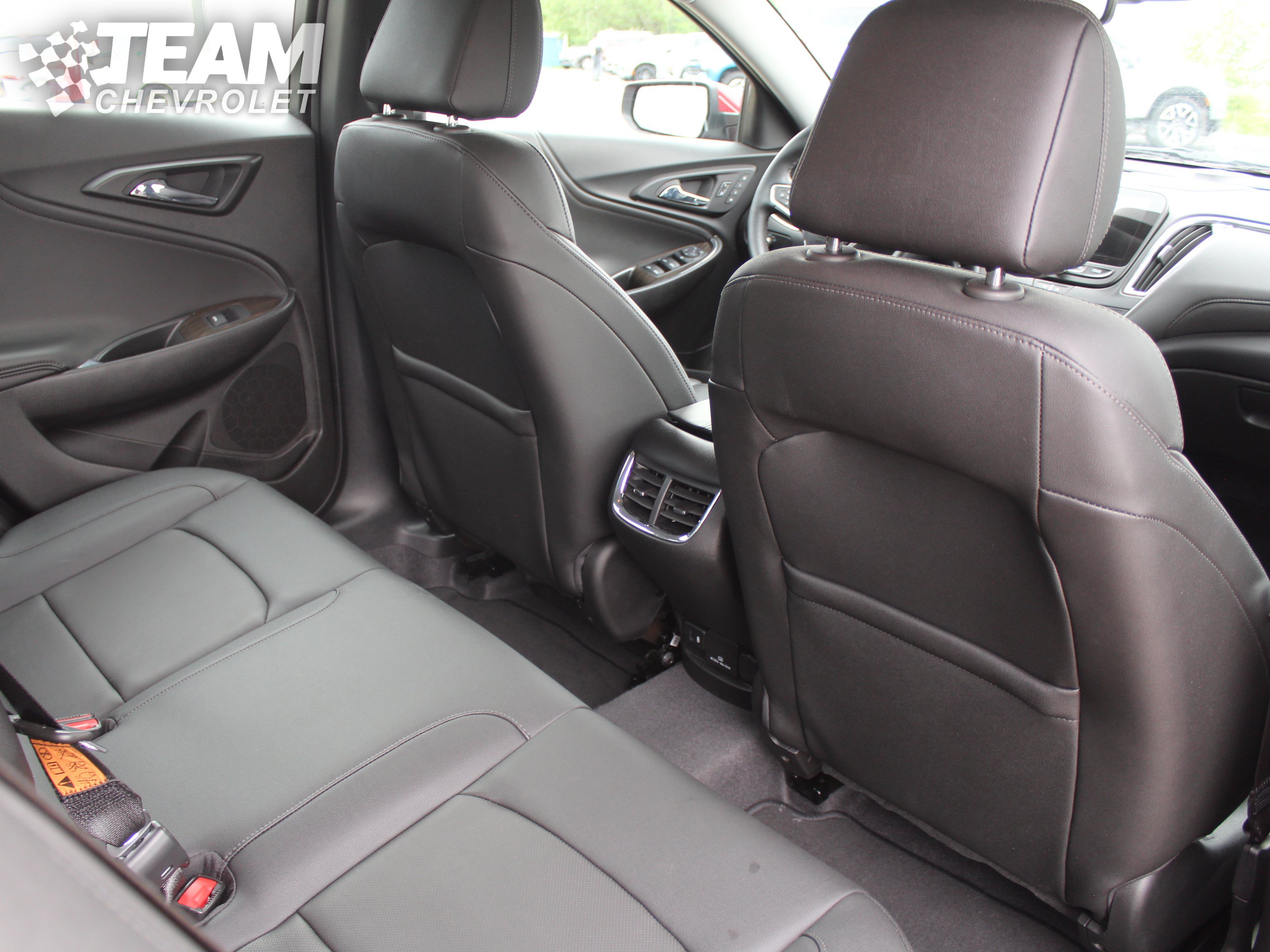 Used 2023 Chevrolet Malibu LT FWD image 25